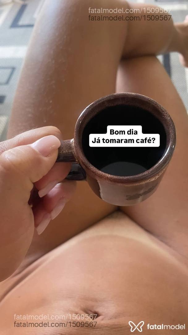 Acompanhante mulher com cabelo castanho de olhos castanhos - Danny
