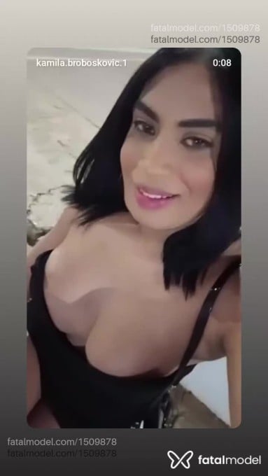 Acompanhante mulher trans morena (o) de olhos mel - Kamila broboskovic