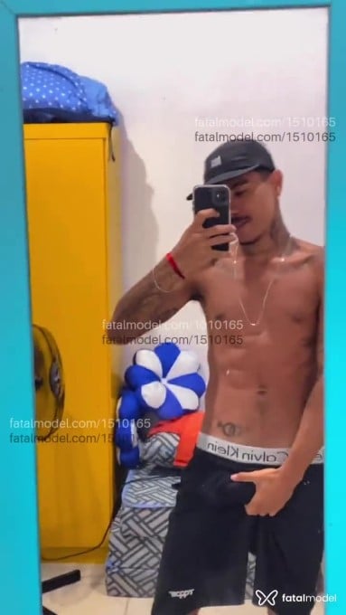 Acompanhante homem morena (o) de olhos castanhos - Ícaro Henrique