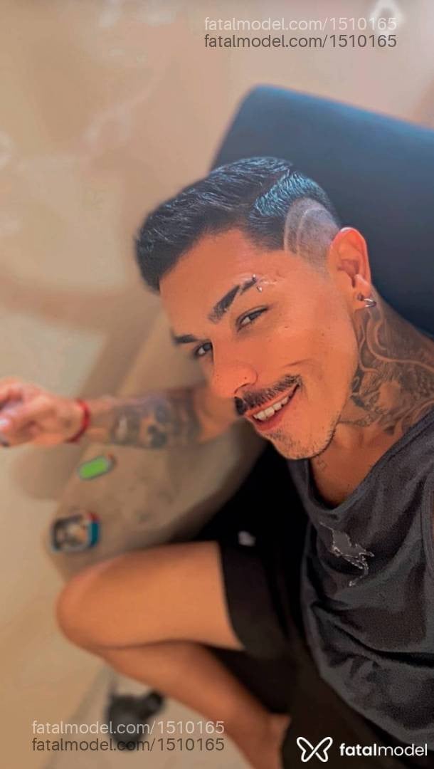 Acompanhante homem morena (o) de olhos castanhos - Ícaro Henrique