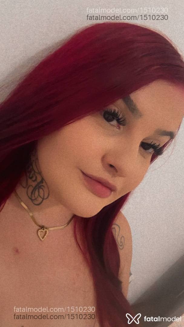 Acompanhante mulher morena (o) de olhos castanhos - Vivi Apertadinhaa