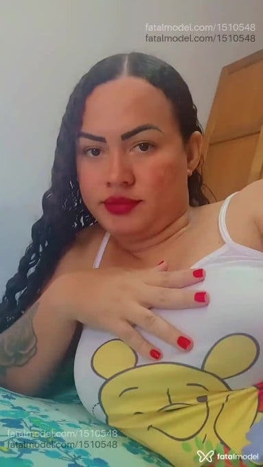 Acompanhante mulher trans com cabelo castanho de olhos castanhos em Tangará da Serra Acompanhante mulher trans com cabelo castanho de olhos castanhos em Tangará da Serra - Agatha
