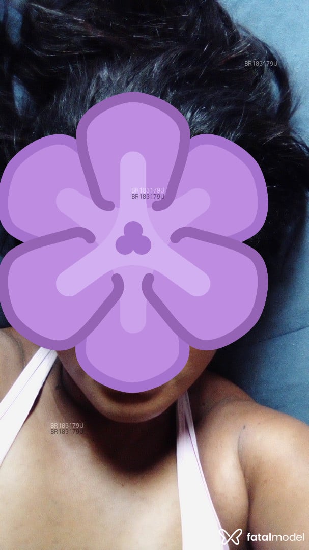 Acompanhante mulher morena (o) de olhos castanhos em Poços de Caldas - Joyce Sta Angela