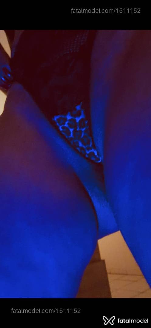 Acompanhante mulher morena (o) de olhos castanhos - Veronica