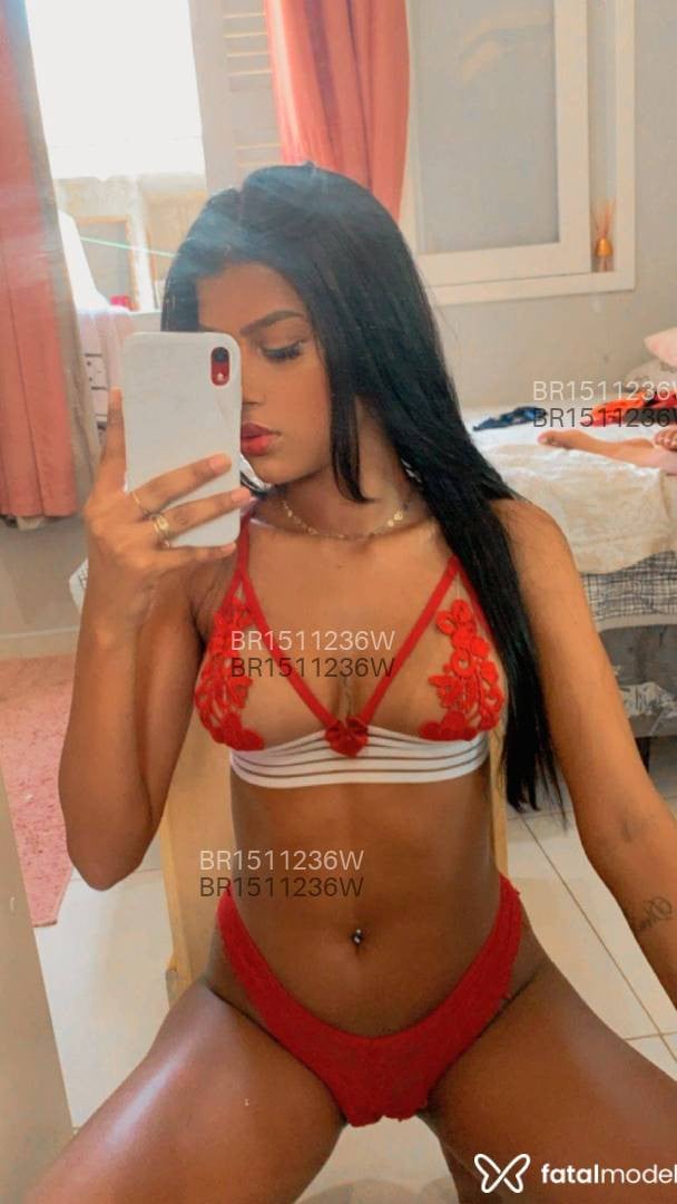 Acompanhante mulher morena (o) de olhos castanhos em Tubarão - Mel martins