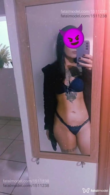 Acompanhante mulher com cabelo castanho de olhos castanhos em Ourinhos Acompanhante mulher com cabelo castanho de olhos castanhos em Ourinhos - Juh Lima