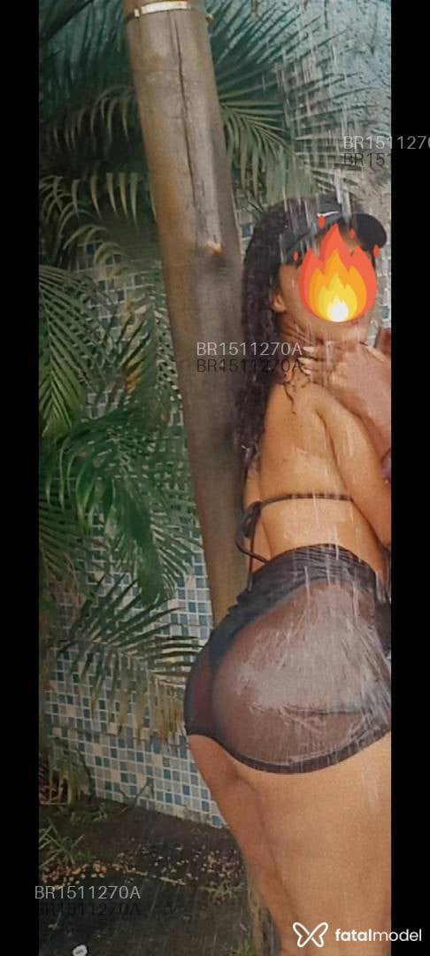 Acompanhante mulher morena (o) de olhos castanhos em Barra Mansa - Lara