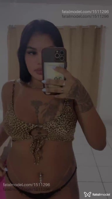 Acompanhante mulher morena (o) de olhos castanhos - Tayna