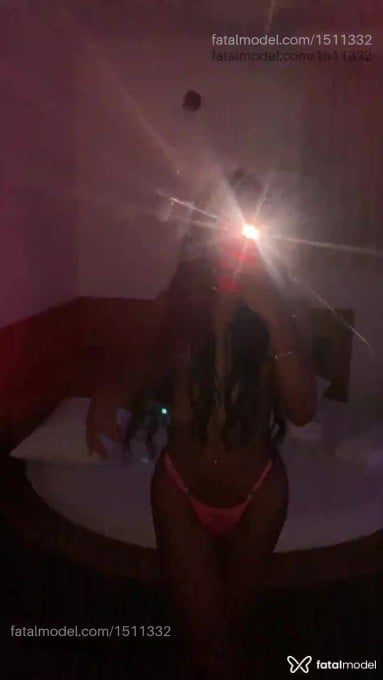 Acompanhante mulher trans morena (o) de olhos pretos em Itumbiara Acompanhante mulher trans morena (o) de olhos pretos em Itumbiara - Taina Alves