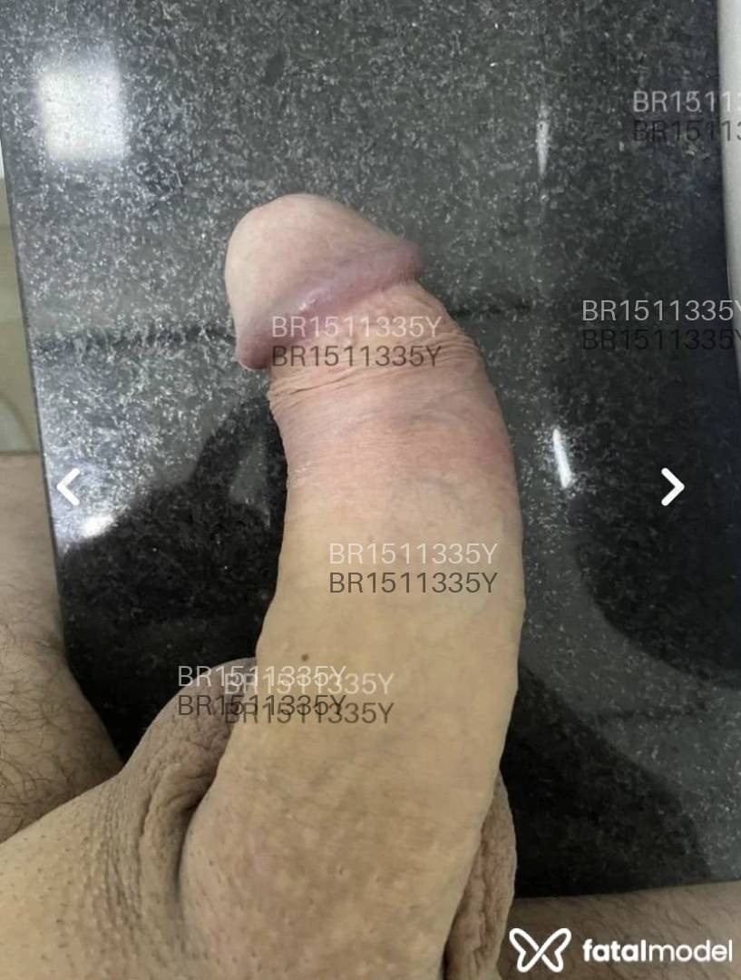 Acompanhante homem morena (o) de olhos castanhos em Curitiba - Brenocm
