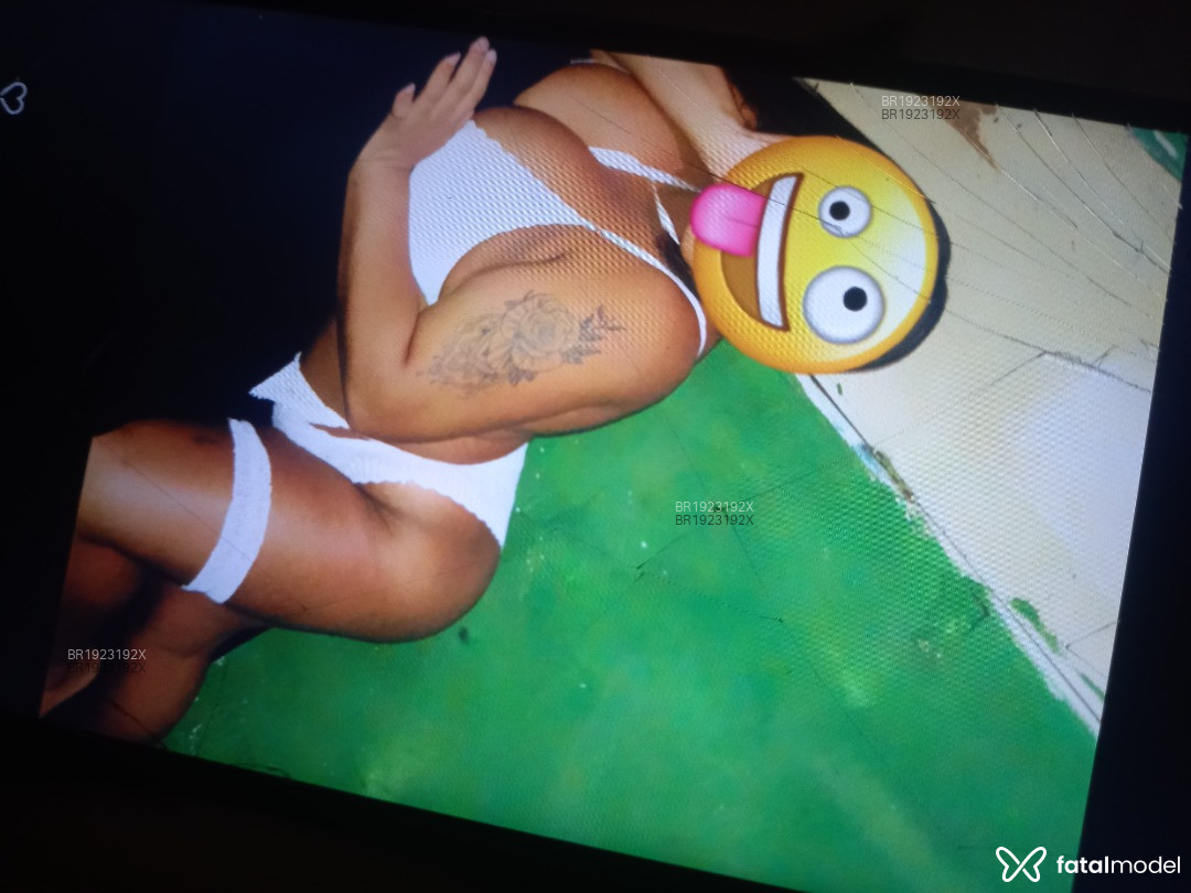 Acompanhante mulher morena (o) de olhos mel em Rio de Janeiro - Rubii