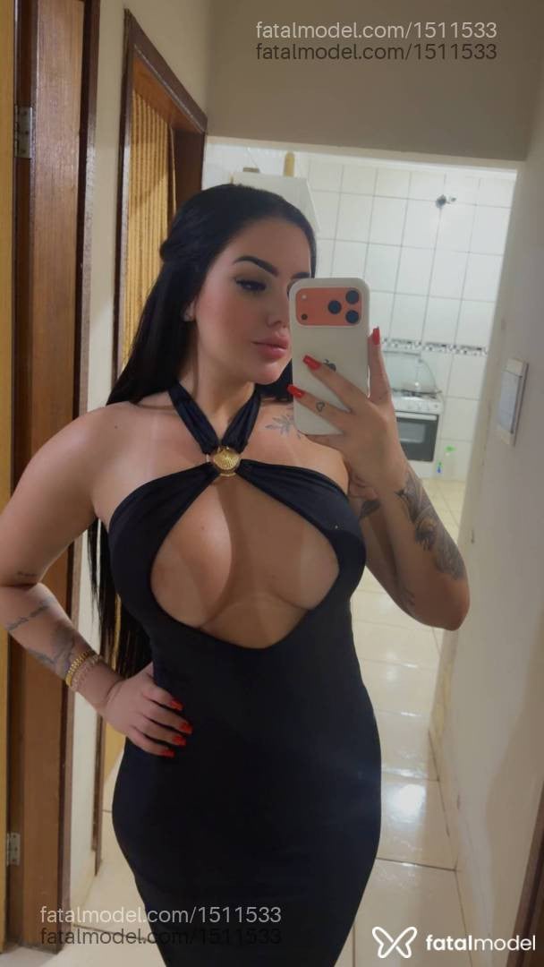 Acompanhante mulher com cabelo castanho de olhos castanhos - Clara