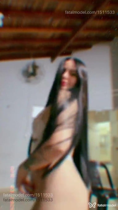 Acompanhante mulher com cabelo castanho de olhos castanhos - Clara Acompanhante mulher com cabelo castanho de olhos castanhos - Clara