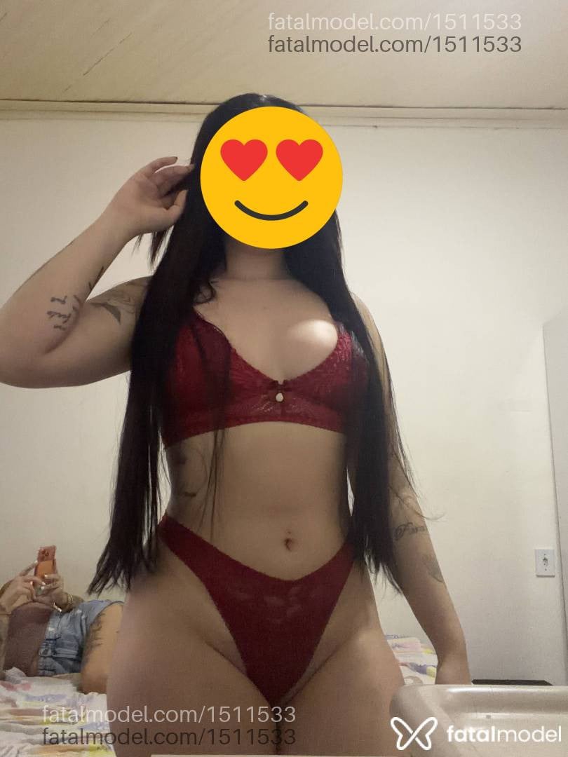 Acompanhante mulher com cabelo castanho de olhos castanhos - Clara Acompanhante mulher com cabelo castanho de olhos castanhos - Clara