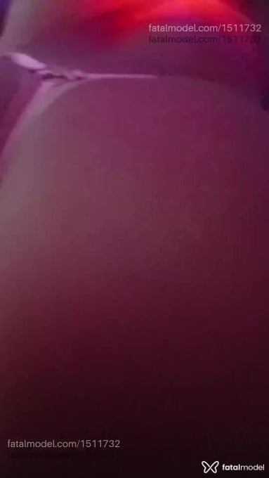 Acompanhante mulher morena (o) de olhos mel - Fernanda