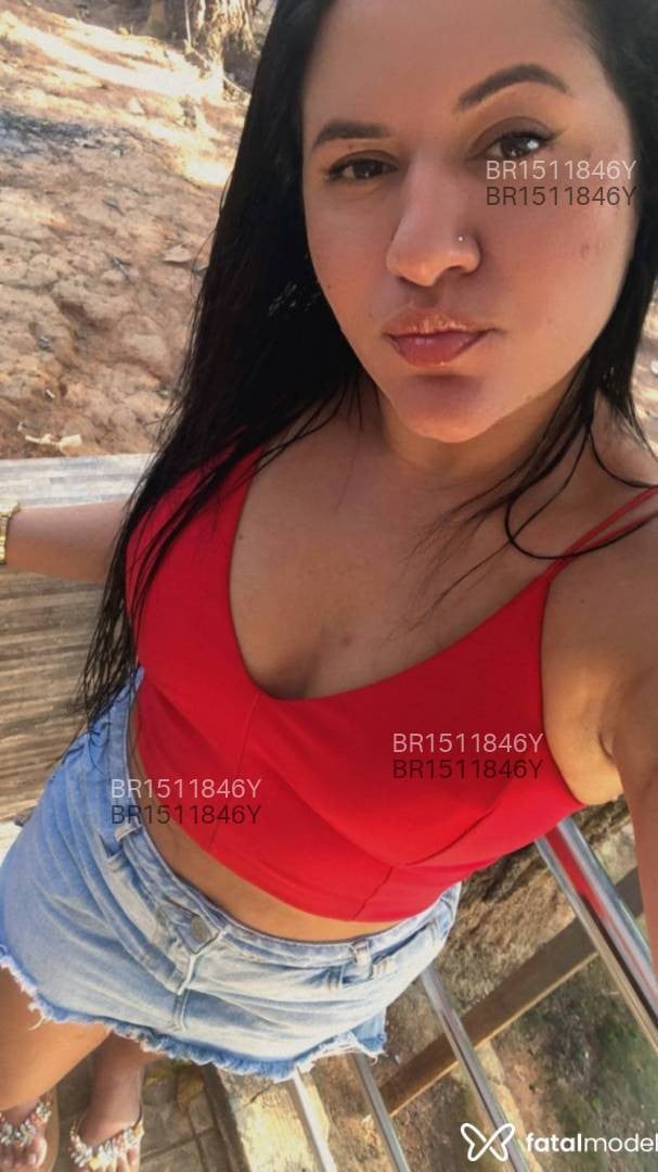 Acompanhante mulher morena (o) de olhos castanhos em Alta Floresta - Nayara magna