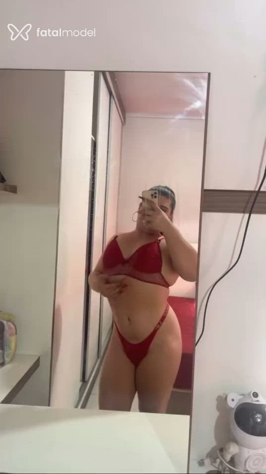 Acompanhante travesti com cabelo castanho de olhos castanhos - Gaby Martins