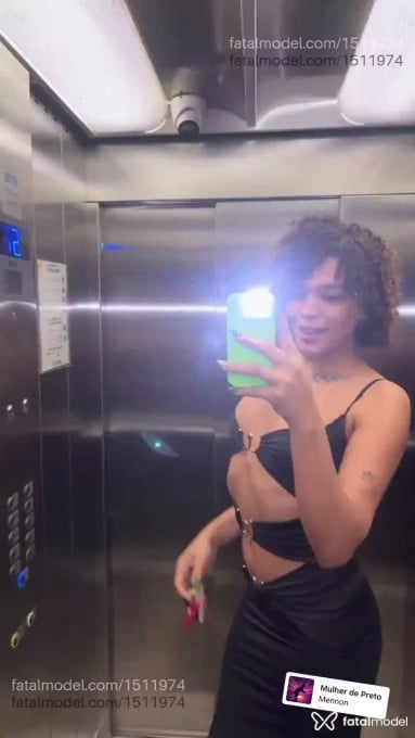 Acompanhante travesti morena (o) de olhos castanhos em Itajaí - Alexía Bianca