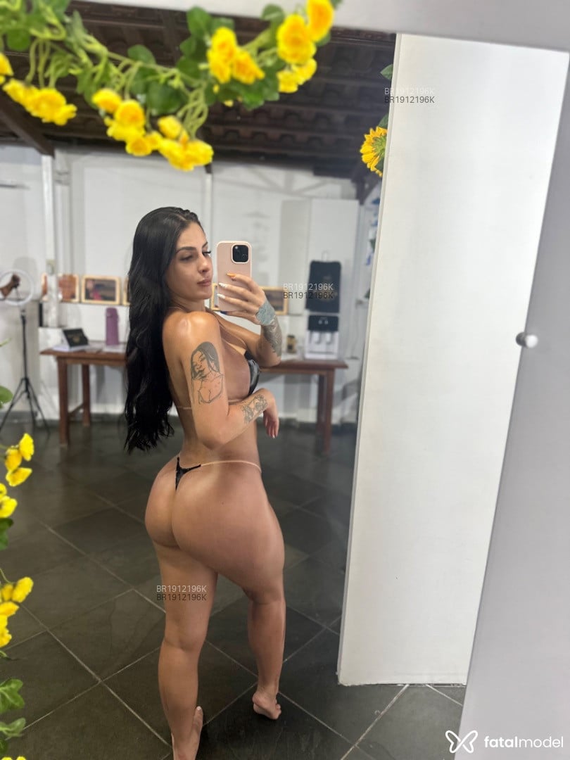 Acompanhante mulher morena (o) de olhos pretos em Belo Horizonte - Eduarda