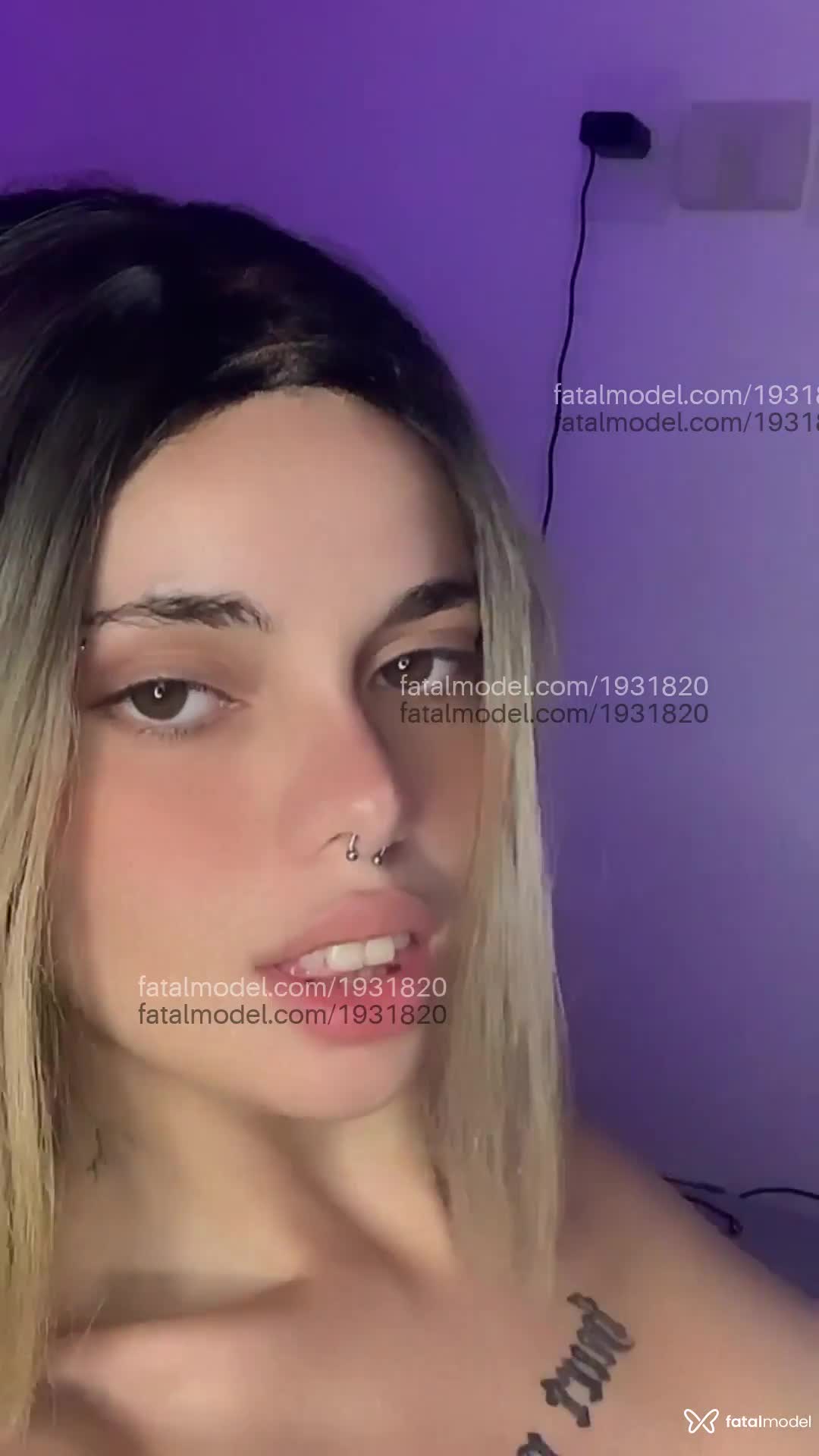 Acompanhante mulher ruiva (o) de olhos castanhos em São Paulo Acompanhante mulher ruiva (o) de olhos castanhos em São Paulo - Letisecret
