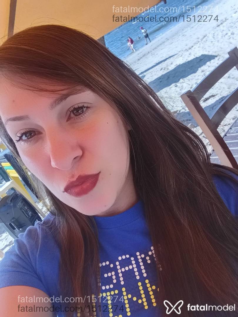 Acompanhante mulher loira (o) de olhos verdes - Alícia Ferrari