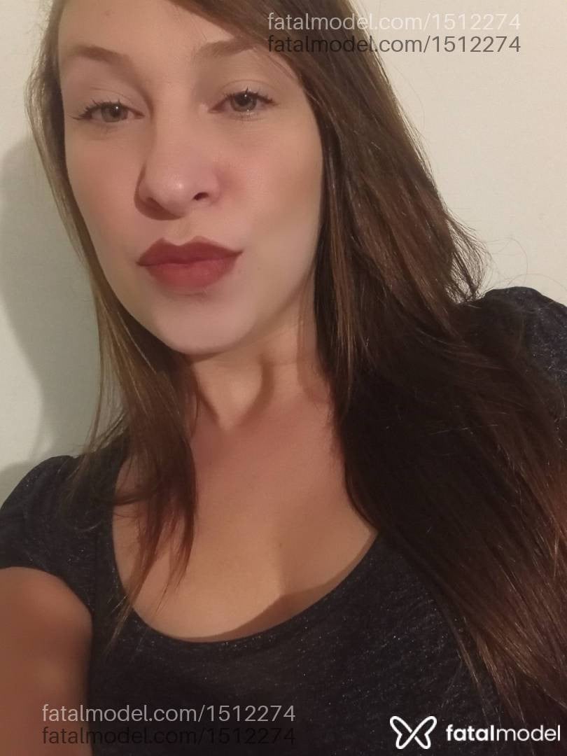 Acompanhante mulher loira (o) de olhos verdes em Joinville Acompanhante mulher loira (o) de olhos verdes em Joinville - Alícia Ferrari