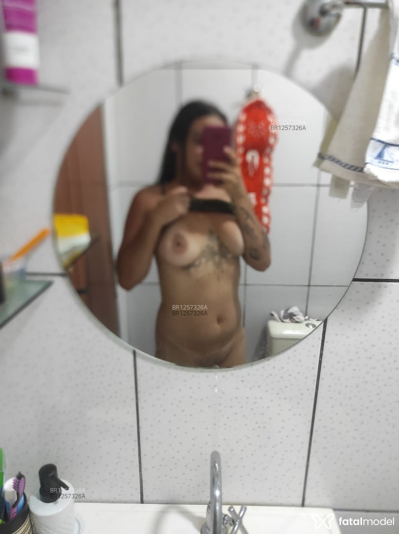 Acompanhante mulher com cabelo castanho de olhos castanhos em Imperatriz - Beatriz Kamile