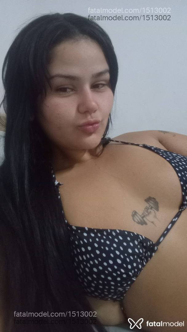 Acompanhante mulher loira (o) de olhos castanhos - Bruna barbosa