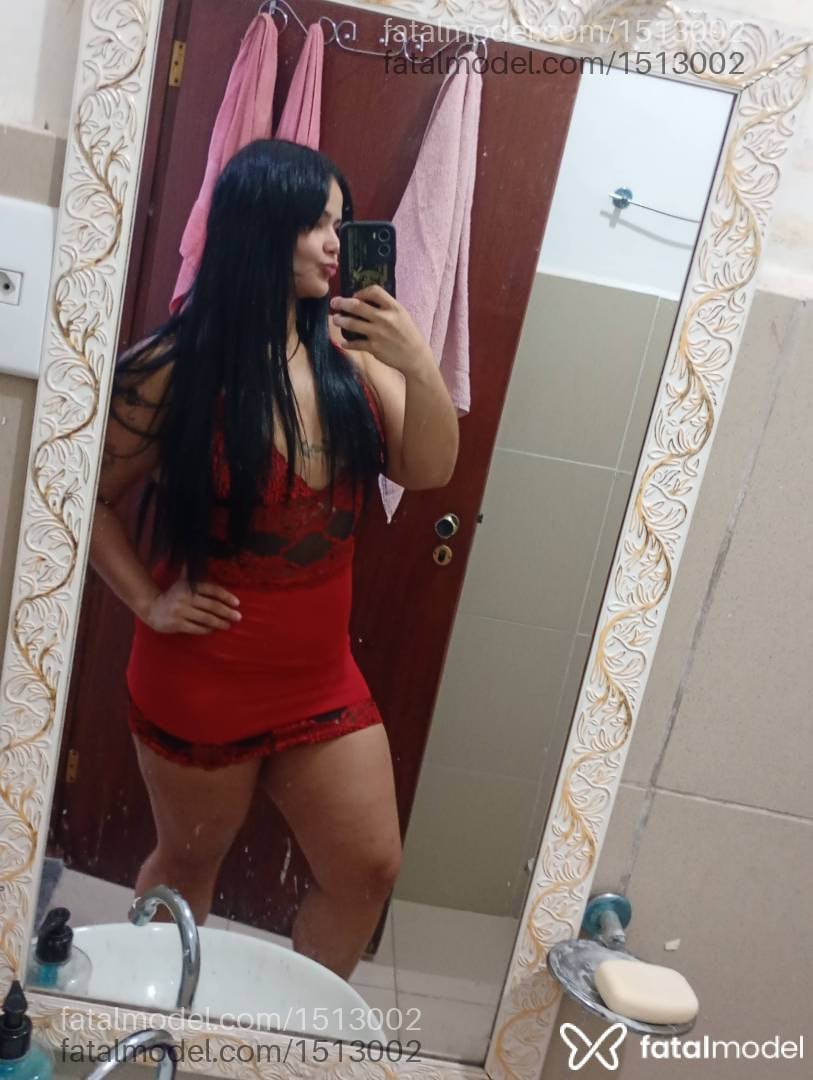 Acompanhante mulher loira (o) de olhos castanhos - Bruna barbosa