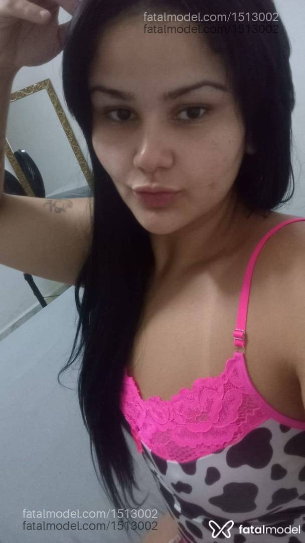 Acompanhante mulher loira (o) de olhos castanhos - Bruna barbosa