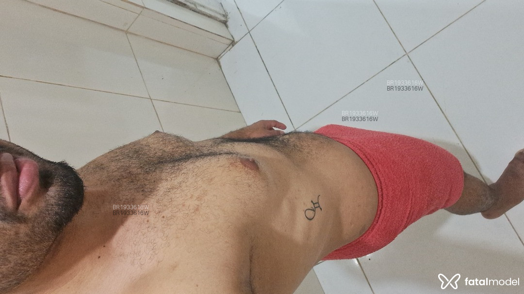 Acompanhante homem com cabelo castanho de olhos pretos em Aracaju - rowson