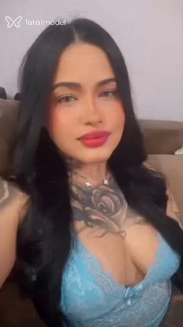 Acompanhante mulher morena (o) de olhos verdes - Marcela Ribeiro
