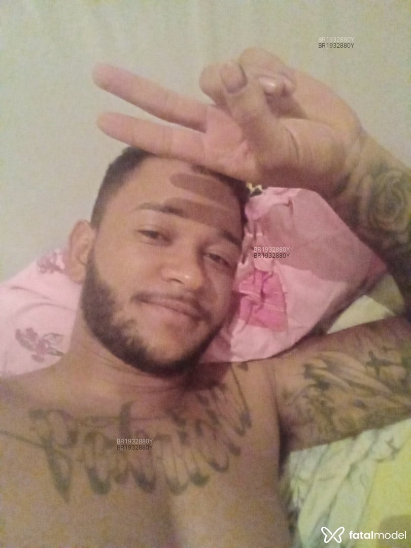 Acompanhante homem morena (o) de olhos pretos em Mineiros Acompanhante homem morena (o) de olhos pretos em Mineiros - Moreninho
