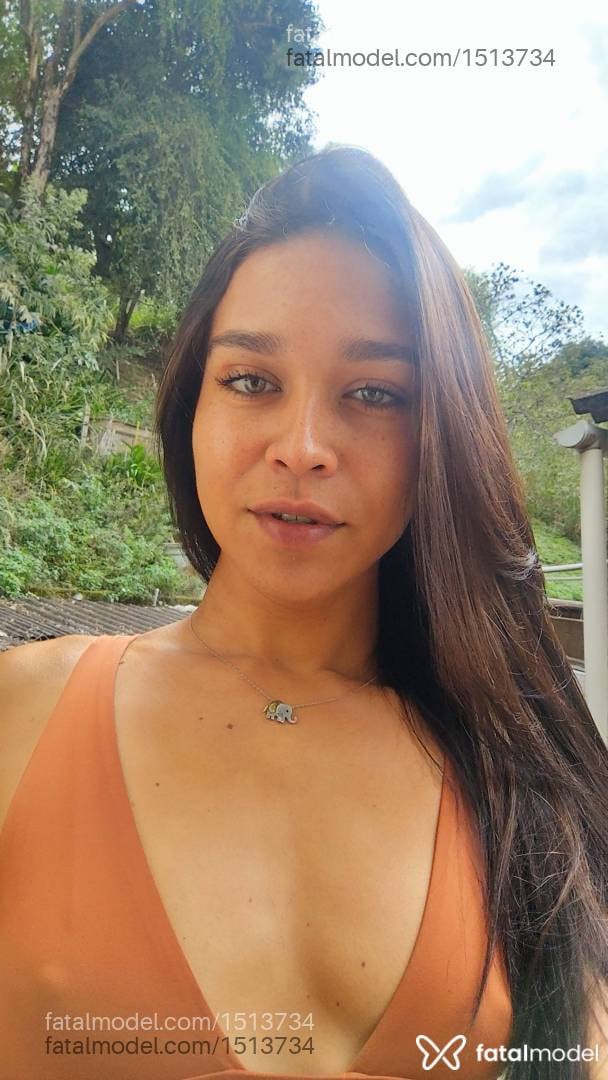 Acompanhante mulher trans loira (o) de olhos verdes em Volta Redonda - Joyce