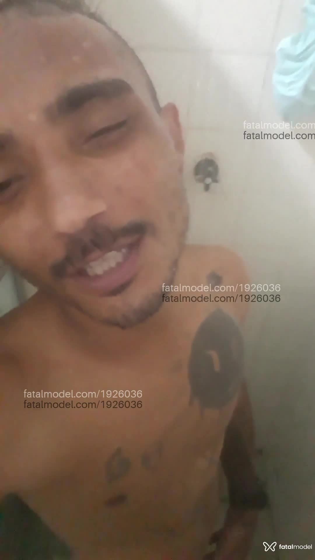 Acompanhante homem morena (o) de olhos castanhos em Brusque Acompanhante homem morena (o) de olhos castanhos em Brusque - Maaiko