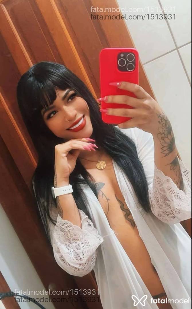 Acompanhante mulher morena (o) de olhos castanhos - Anna Letícia