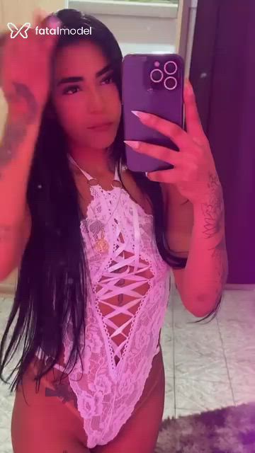 Acompanhante mulher morena (o) de olhos castanhos - Anna Letícia