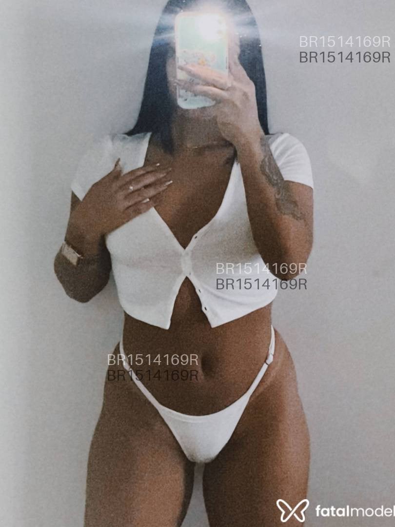 Acompanhante mulher morena (o) de olhos mel em Bauru - Kary Kardashi