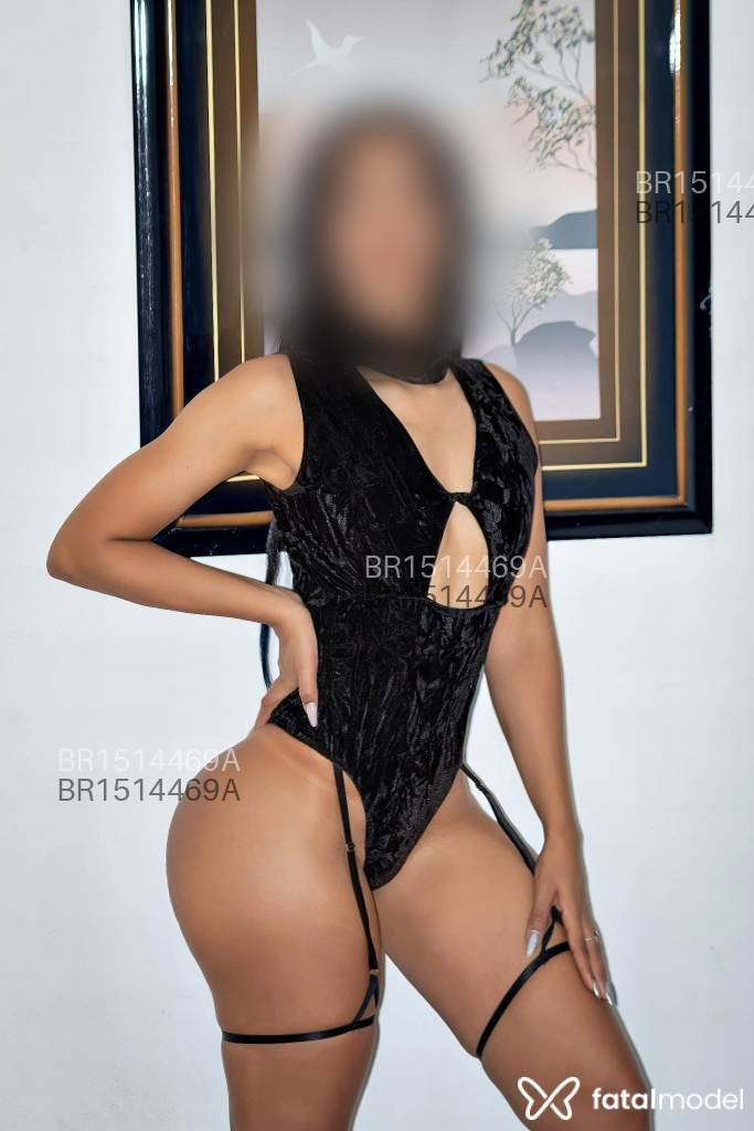 Acompanhante mulher morena (o) de olhos castanhos em Rio de Janeiro - Sabrina