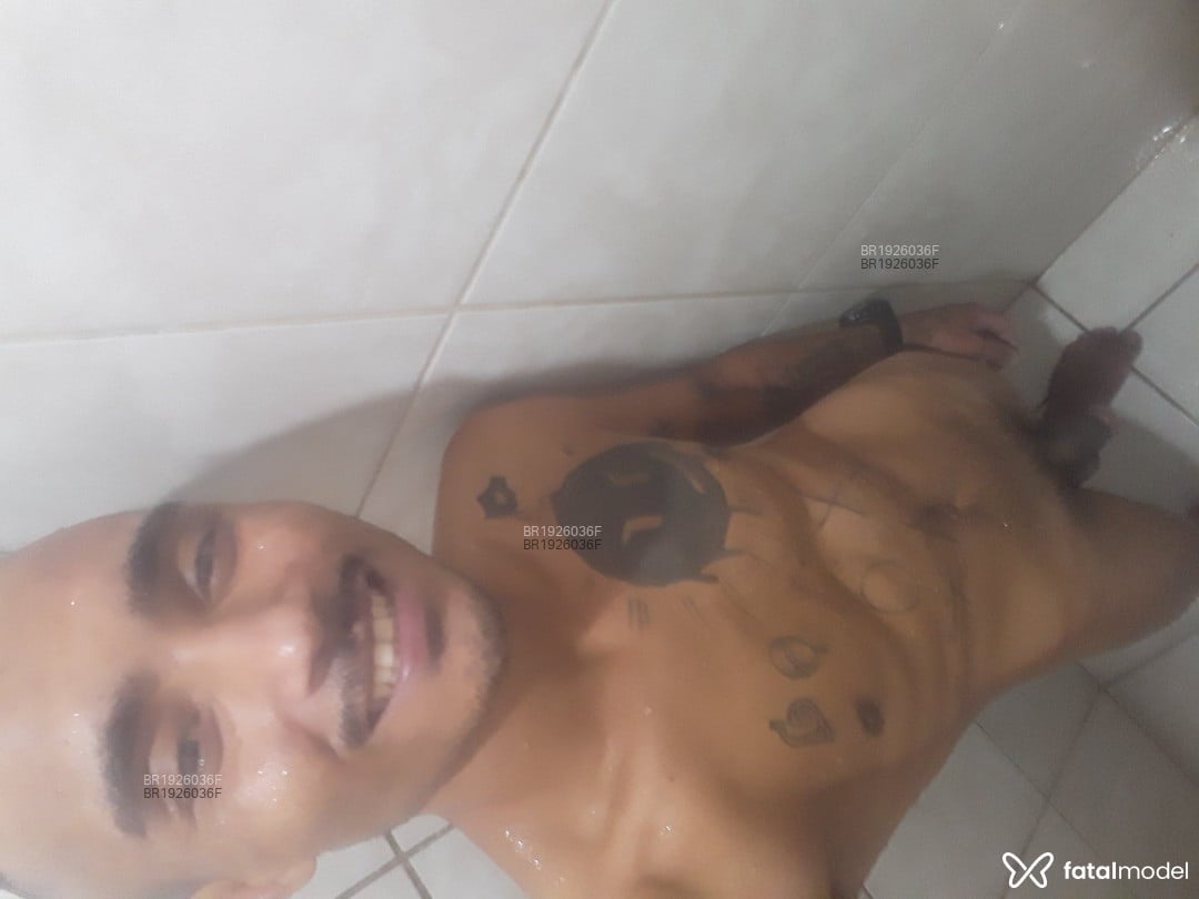 Acompanhante homem morena (o) de olhos castanhos em Brusque Acompanhante homem morena (o) de olhos castanhos em Brusque - Maaiko