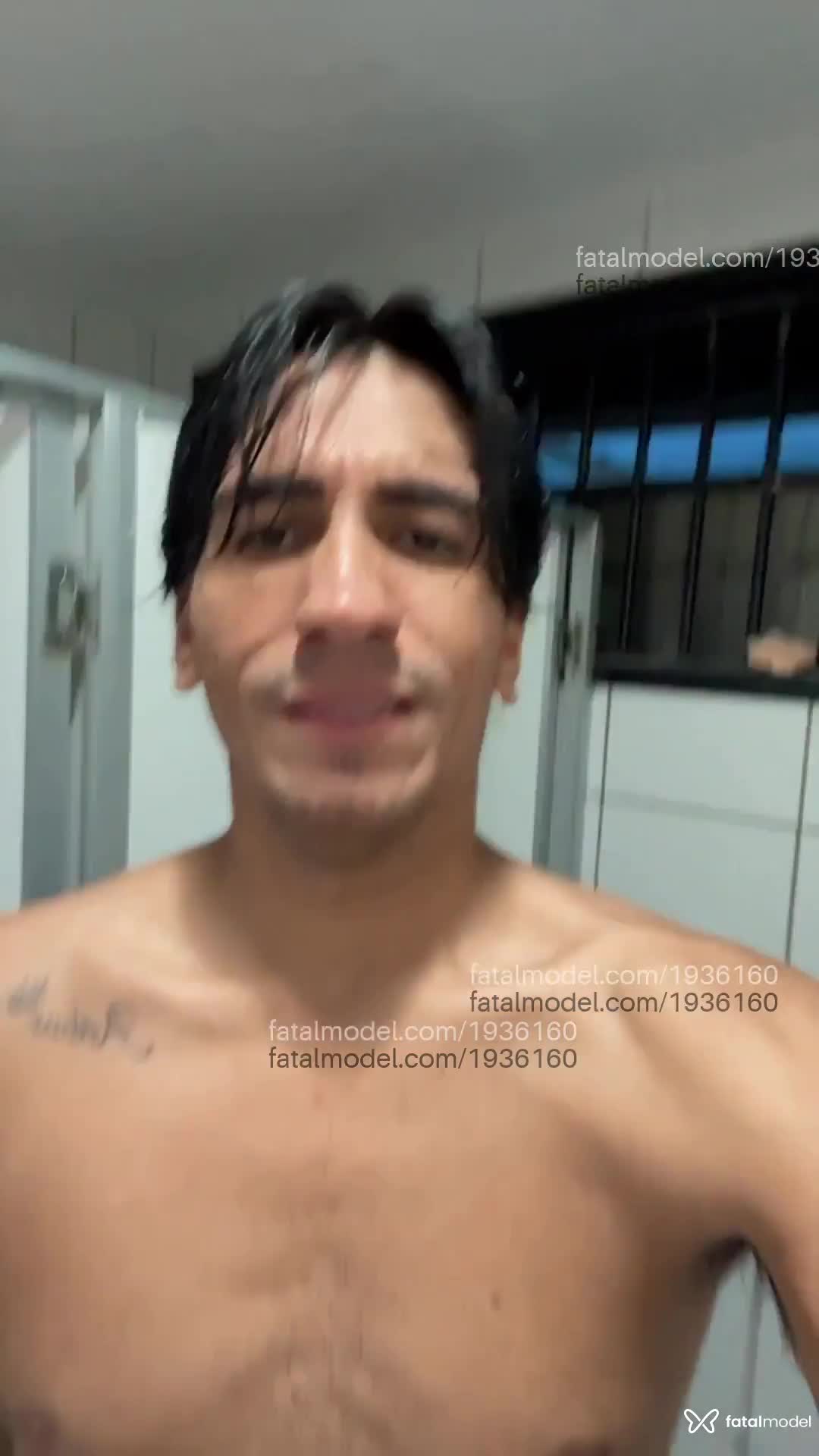 Acompanhante homem morena (o) de olhos castanhos em Fortaleza - César