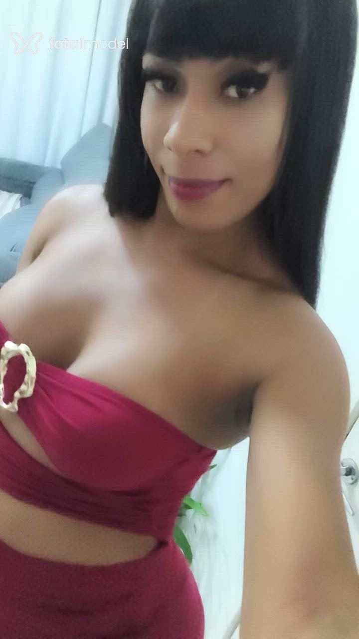 Acompanhante mulher trans com cabelo castanho de olhos castanhos em Sete Lagoas Acompanhante mulher trans com cabelo castanho de olhos castanhos em Sete Lagoas - Pâmela Lacerda