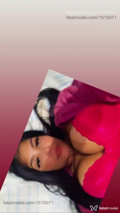Acompanhante mulher morena (o) de olhos pretos em Itajaí Acompanhante mulher morena (o) de olhos pretos em Itajaí - Bianca
