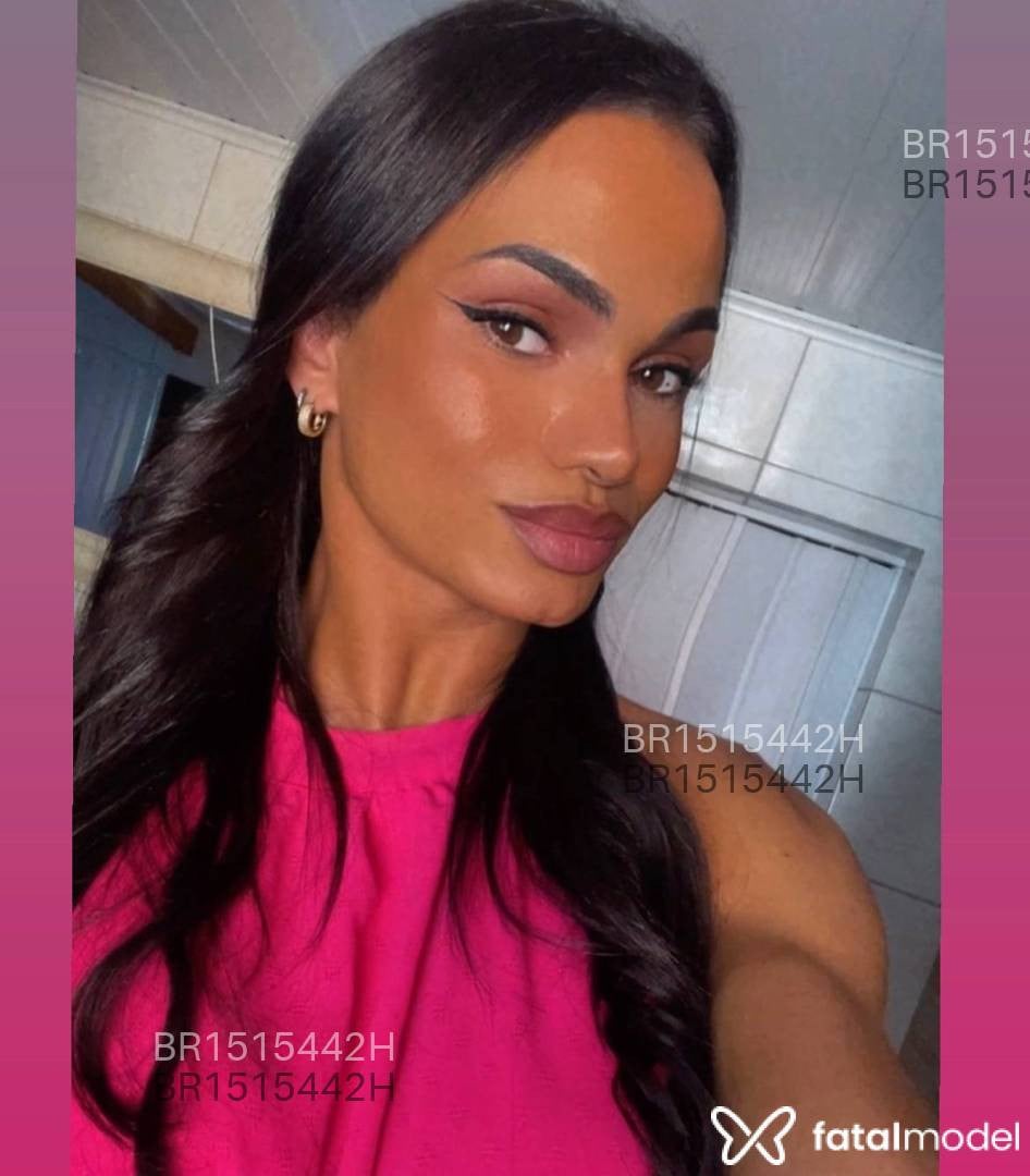 Acompanhante mulher trans morena (o) de olhos castanhos em Caxias do Sul - Carol