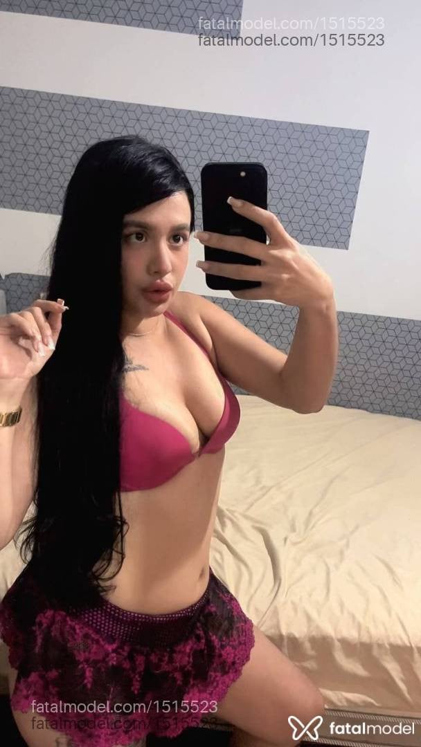 Acompanhante mulher morena (o) de olhos castanhos - Laura Vargas