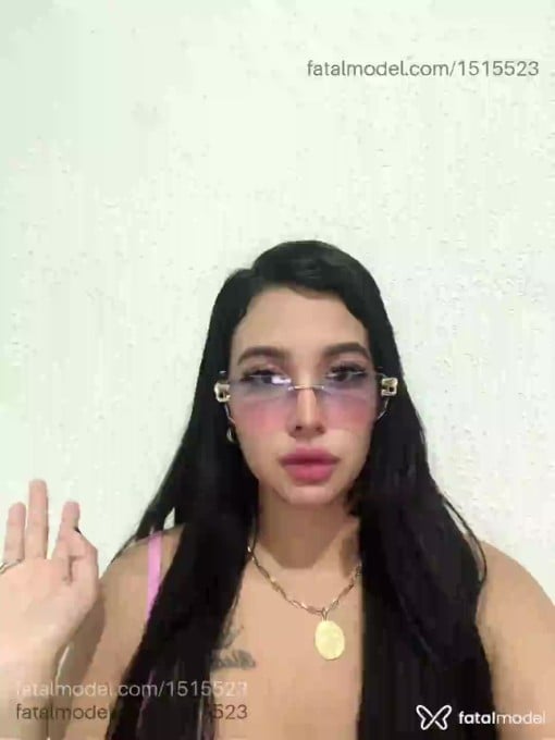Acompanhante mulher morena (o) de olhos castanhos em Colíder Acompanhante mulher morena (o) de olhos castanhos em Colíder - Laura Vargas