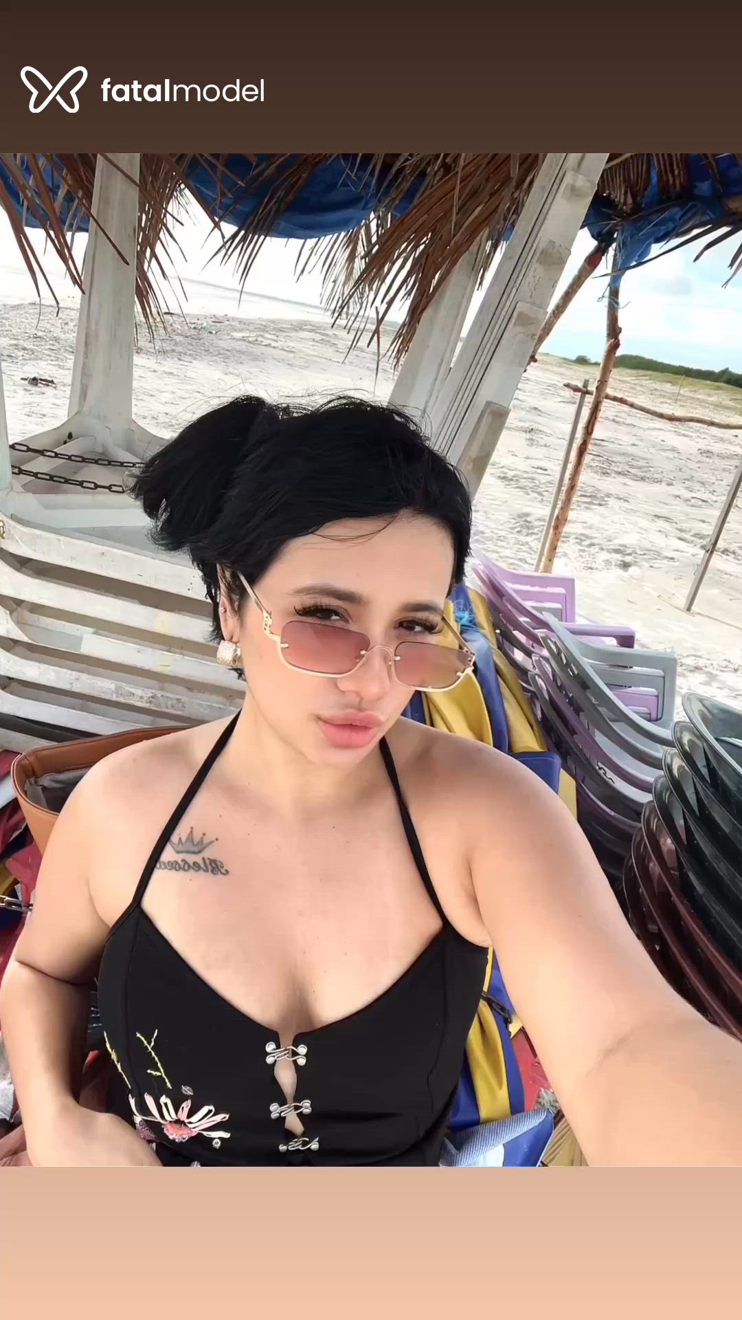 Acompanhante mulher morena (o) de olhos castanhos - Laura Vargas