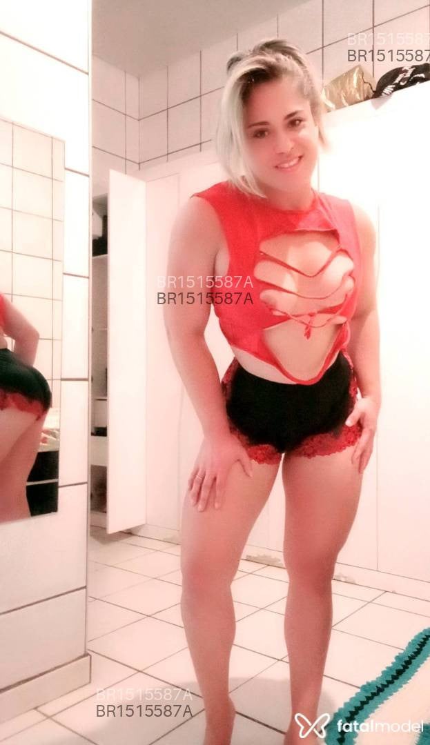 Acompanhante mulher loira (o) de olhos verdes em Cuiabá Acompanhante mulher loira (o) de olhos verdes em Cuiabá - Bárbara Lima