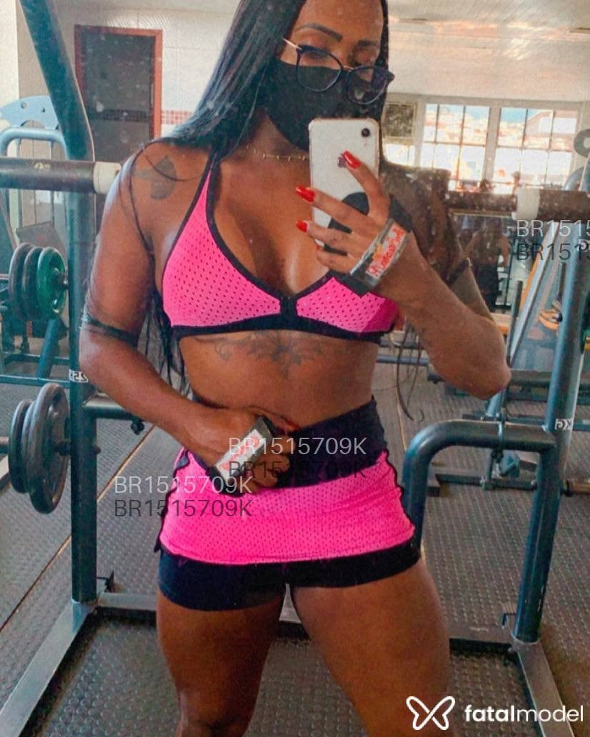 Acompanhante mulher trans morena (o) de olhos castanhos em Santa Bárbara - Andy pivan