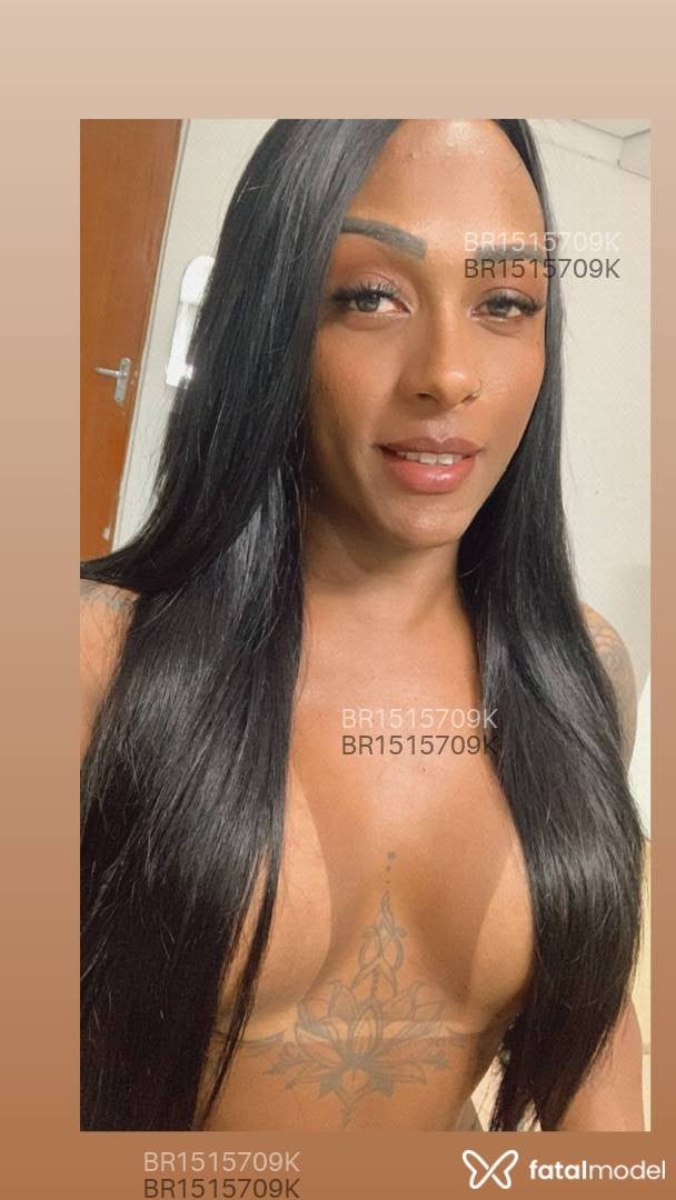 Acompanhante mulher trans morena (o) de olhos castanhos em Santa Bárbara - Andy pivan
